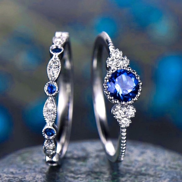 Luxury 2 pcs/set Blue Crystal Ring - Picture 5 of 5